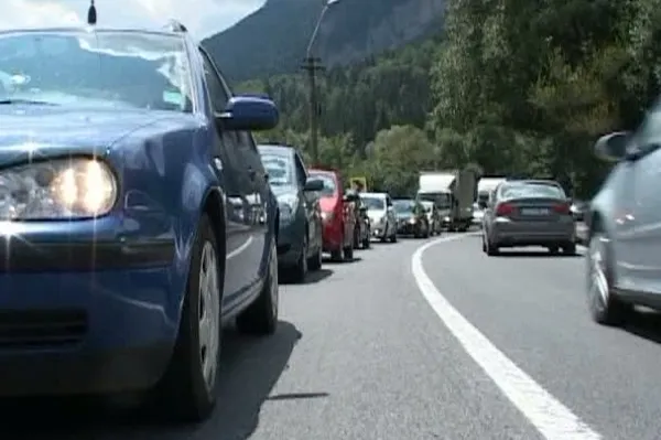 Șoferii sunt ȘOCAȚI! Se vor interzice mașinile pe benzină și motorină într-o țară europeană
