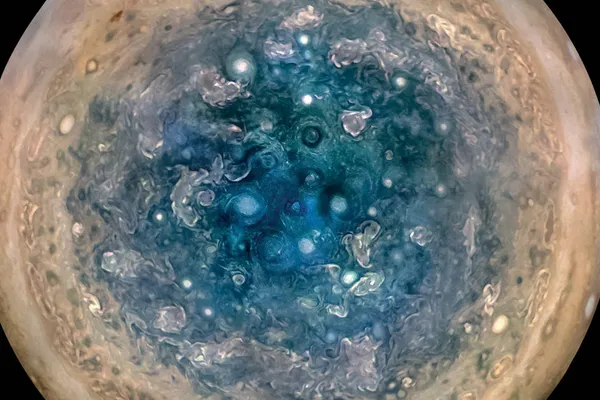 NASA publică cea mai nouă şi spectaculoasă imagine a gigantului Jupiter