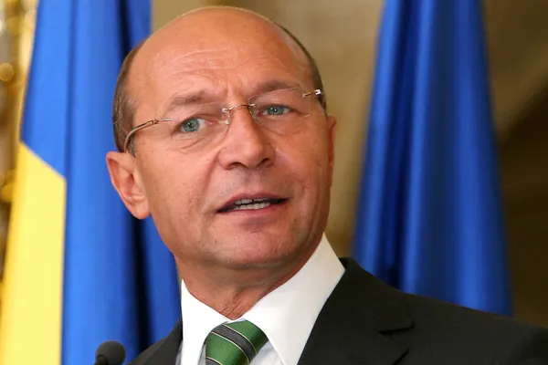 Băsescu, când Udrea nu este obiectivul Graţierii: "Este prost făcută. Să fie retrasă de Guvern"