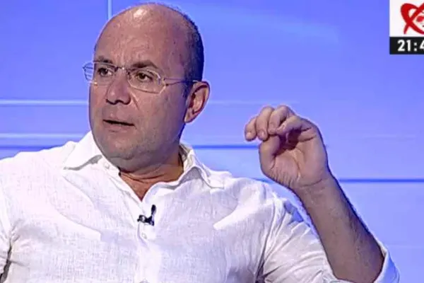 ”La fotbal, Realitatea ţine cu regele!” Cozmin Gușă, scenarist și voice-over în premieră
