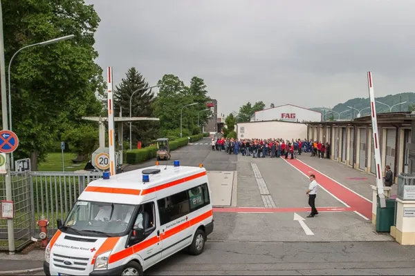 Explozie la o fabrică din Germania! Mai multe persoane au fost rănite