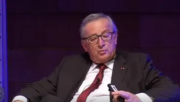 Juncker i-a invitat la o cină pe liderii Grupului de la Vișegrad. Care este motivul
