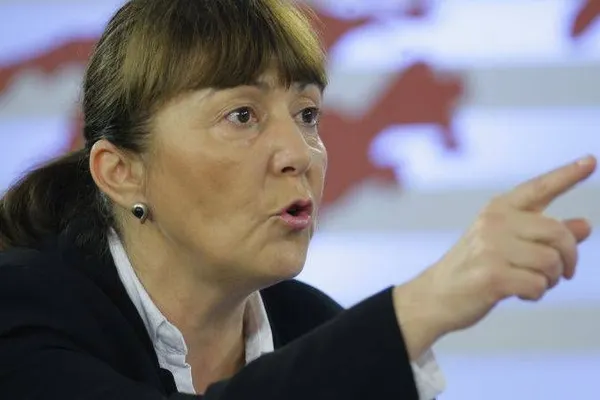 Macovei, replică dură pentru Dragnea: “Statul paralel” este grupul de crimă organizată PSD&ALDE