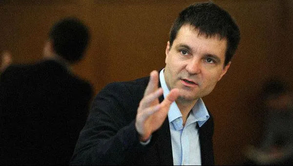 Șapte zile de referendum intern la USR. Revenirea lui Nicușor Dan, incertă