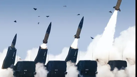 Acuzații fără PRECEDENT: Bombardiere SUA au simulat atacuri nucleare asupra Coreei de Nord