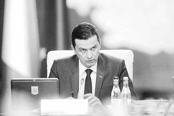 Ce semnifică diferenţa de opinie dintre  Liviu Dragnea şi Sorin Grindeanu, referitor la remanieri?