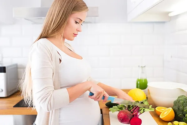 Alimentația din timpul sarcinii este fundamentală pentru sănătatea fătului