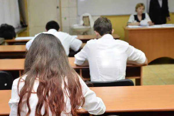 BACALAUREAT 2017. Proba orală la limba română continuă miercuri