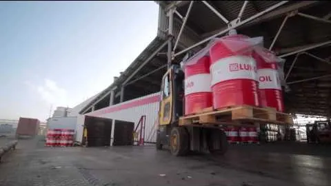 Rusia pune piciorul pe continent american. Lukoil bate palma cu Mexicul