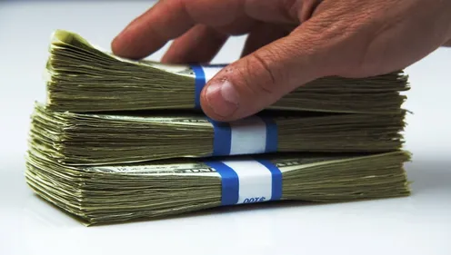 Plata defalcată a TVA, obligatorie doar pentru firme ce lucrează cu statul. Pentru restul, opţional