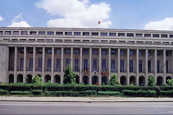 Descinderi DNA la sediul Guvernului. Sunt vizate fapte de corupţie. SURSE