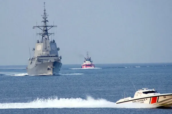 Ucraina desfăşoară exerciţii navale comune în Marea Neagră cu 3 membri ai NATO, printre care România