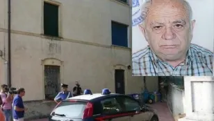 Cinci români au intrat în casa unui italian și l-au legat de mâni. Ce a urmat... ȘOC!
