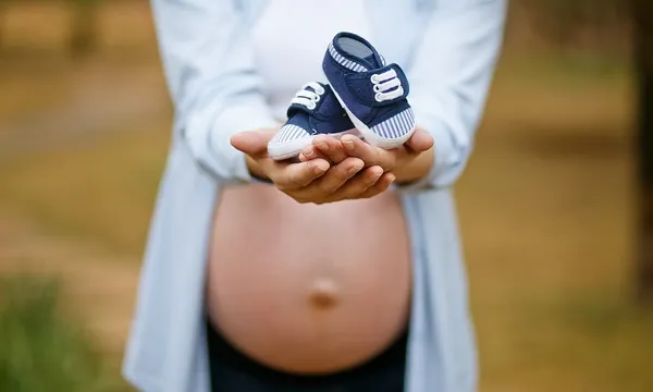 Cele 5 alimente pe care trebuie să le mănânci înainte să rămâi însărcinată