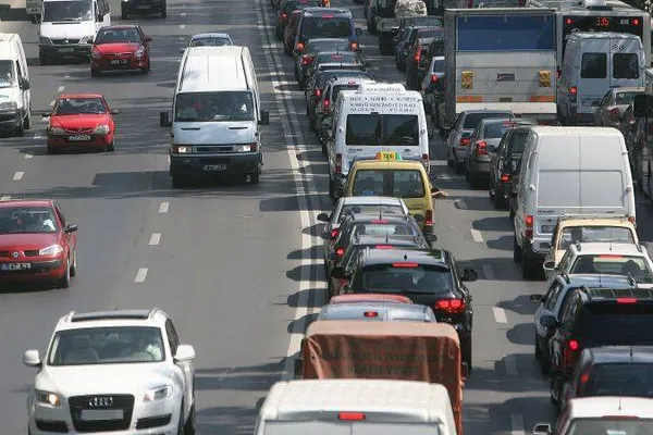 Guvernul Tudose pregătește o nouă taxă pentru șoferi