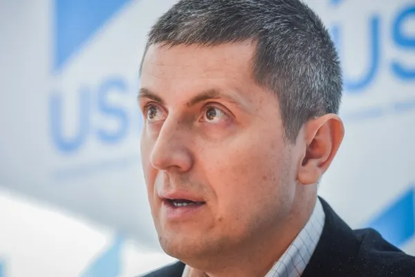 USR face un apel la non-violenţă pentru viitoarele proteste și cere DEMISII