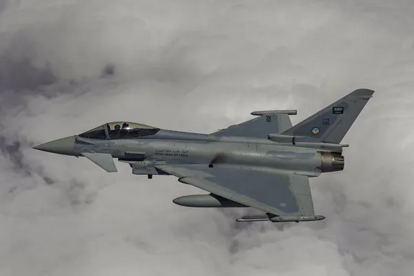 VIDEO. Tragedie în Italia. Momentul în care un avion militar s-a prăbuşit în mare. Pilotul a murit