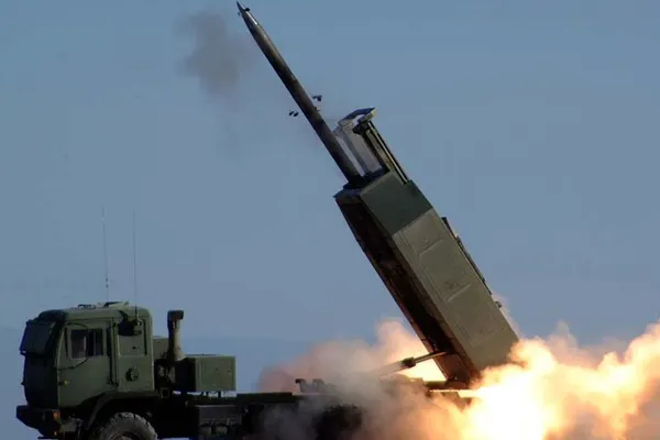 Sistemele HIMARS ar putea SCHIMBA soarta războiului din Ucraina! Ministrul Apărării de la Kiev: Noi le oferim dovezi că le putem folosi cu precizie