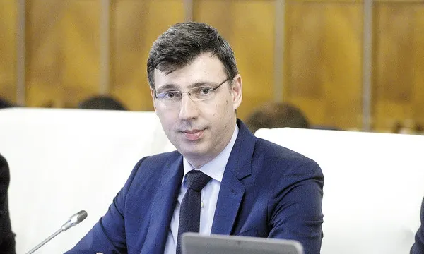 M. Finanțelor reîmparte bugetul: Mai mulţi bani la Sănătate. Mai puţini la Transporturi, Dezvoltare