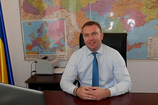 Ambasadorul Ucrainei la București, la Parlament după promulgarea noii Legi a Educaţiei, în Ucraina