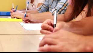 Un viceprimar a picat examenul de bacalaureat cu nota 2,4. Ce SCUZĂ a găsit