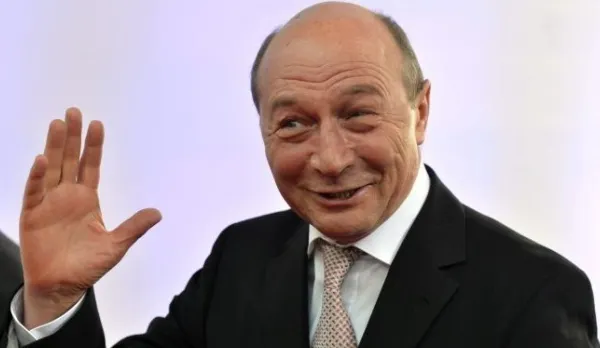 Ce mesaj i-a trimis Băsescu lui Tudose înainte de ședința de guvern