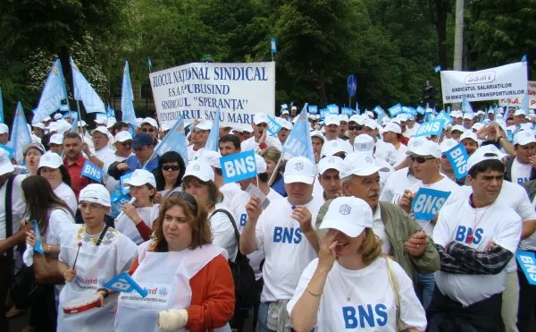 Proteste uriașe, joi, în București. Sindicaliștii, din nou în stradă. Austeritatea lui Bolojan, principala problemă