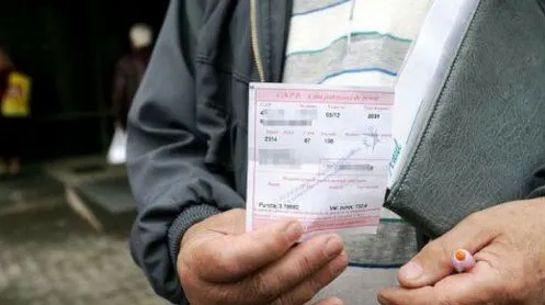 Motivul pentru care zeci de români au RĂMAS FĂRĂ PENSII