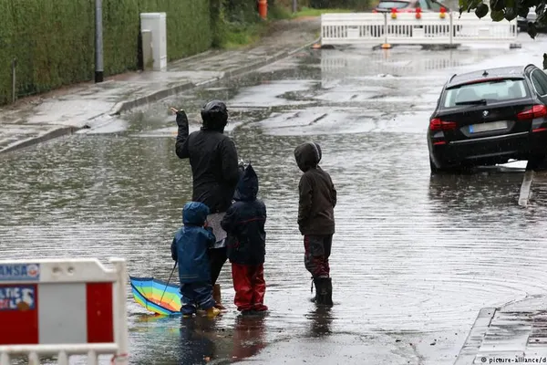 VIDEO. FURTUNA XAVIER a făcut ravagii în Polonia şi Germania. Nouă morţi şi zeci de oameni răniţi
