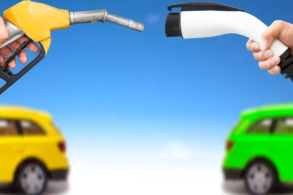 Mașinile electrice, un nou record de vânzări în Uniunea Europeană. Mașinile pe carburanți, tot mai puțin căutate