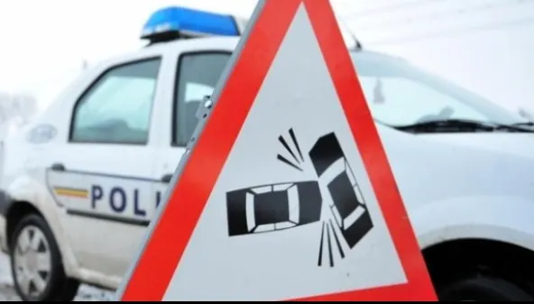 Accident în lanț pe DN1. O fetiță de 7 ani și tatăl ei, răniți