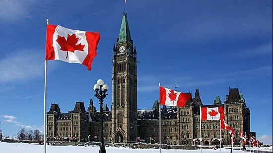 Canada vrea să atragă 3 milioane de imigranţi până în 2020. Numărul lor în prezent, insuficient