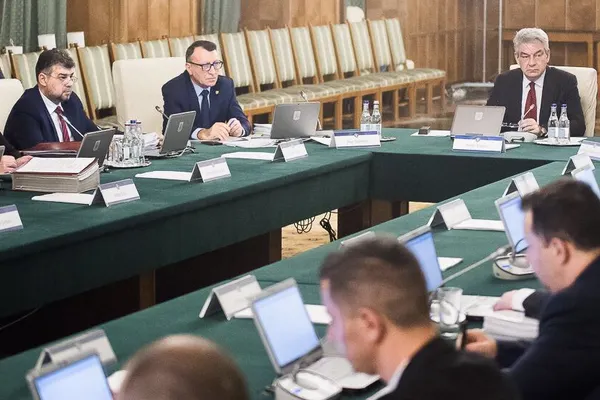 ”Bulversarea fiscală” a fost adoptată de Guvern, în ciuda protestelor sindicatelor și patronatelor