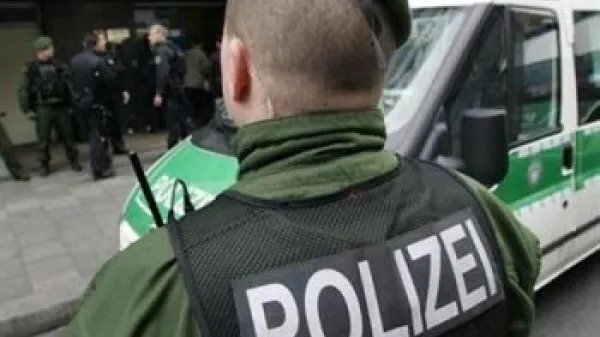 Un român acuzat de o crimă în Germania a recunoscut un alt asasinat în Austria