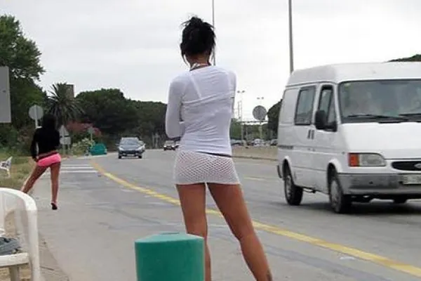 Dezvăluirile unei prostituate care și-a omorât clientul. Polițiștii au rămas ȘOCAȚI