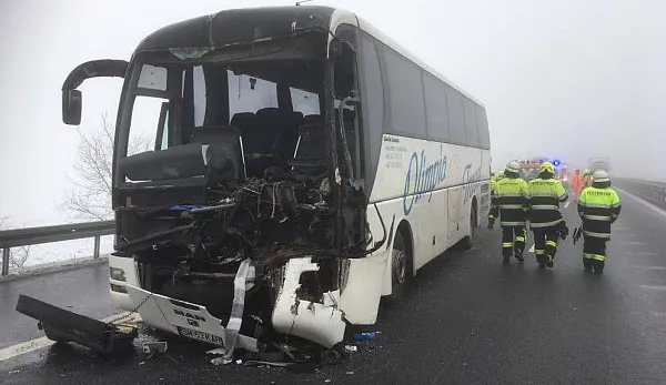 Accident grav în Germania cu un autocar cu români: 9 persoane rănite. Ce spune MAE
