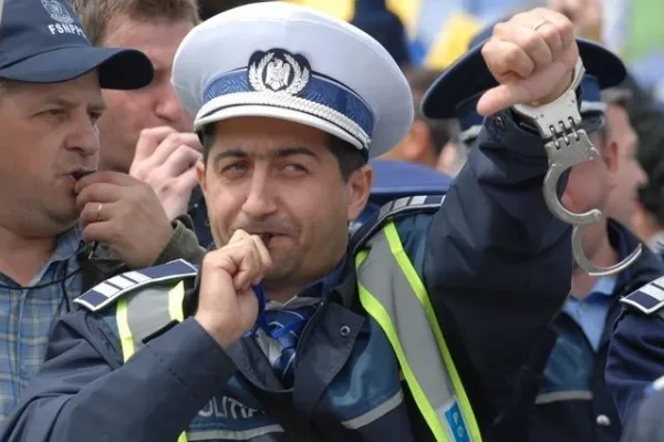 Sindicaliștii MAI încep luni protestele. Polițiștii NU vor mai da amenzi - Alegerile din 2024, în pericol