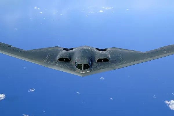 Trei bombardiere ”invizibile” ale SUA au ajuns în cel mai fierbinte loc al planetei. Ce se întâmplă
