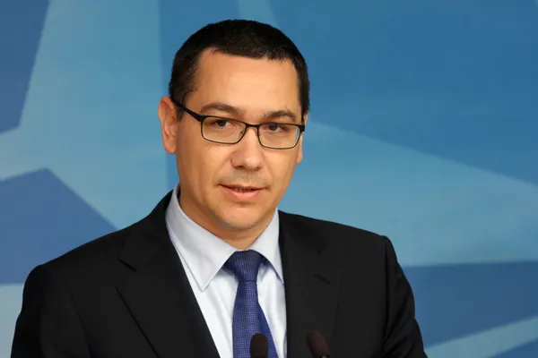 Ponta: Trebuie să vedem dacă Guvernul e al României sau al lui Dragnea, luat pe persoană fizică