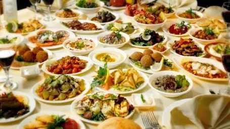 Avertismentul medicilor: Cine nu mănâncă aceste alimente se poate îmbolnăvi grav!
