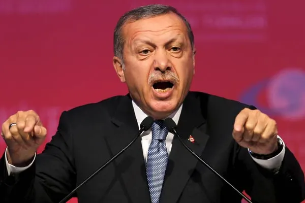 Război și pace. Erdogan, vizită istorică la Vatican. Tensiune maximă și proteste interzise la Roma