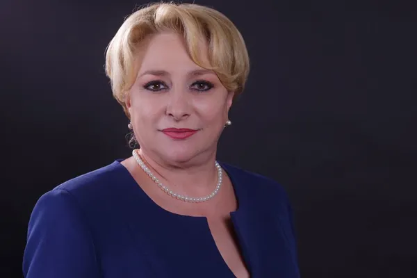 Încă o gafă în guvernul Dăncilă! Salarii în avans pentru un minister desfiinţat