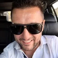 Cine este şoferul drogat care a încercat să îşi ucidă soţia, provocând accidentul din Capitală