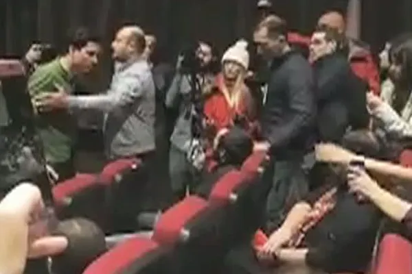 Încă un film, întrerupt de proteste la MŢR. Ada Solomon: "Dincolo de orice norme de înţelegere"