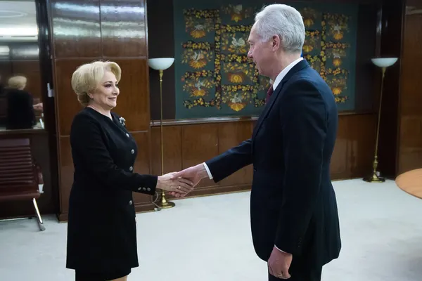 Ambasada SUA contrazice Guvernul. Klemm și Dăncilă au discutat despre legile justiției
