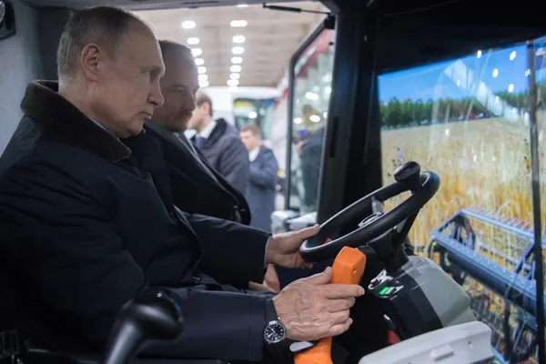 Rezultate oficiale: Vladimir Putin, liderul etern, câștigă alegerile cu un scor record
