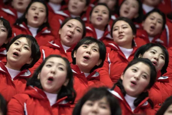 Practicile şocante la care sunt supuse fetele din "armata frumuseţilor" lui Kim Jong-un