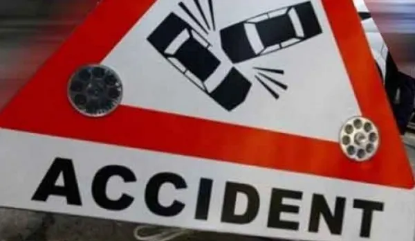 Accidente la indigo, la câteva ore distanță. Încă o mașină s-a răsturnat pe DN 17C și a căzut în râu