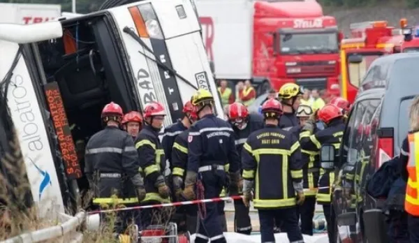 Accident grav la ieşirea din Braşov spre Sighişoara. Coliziune între un TIR şi un camion