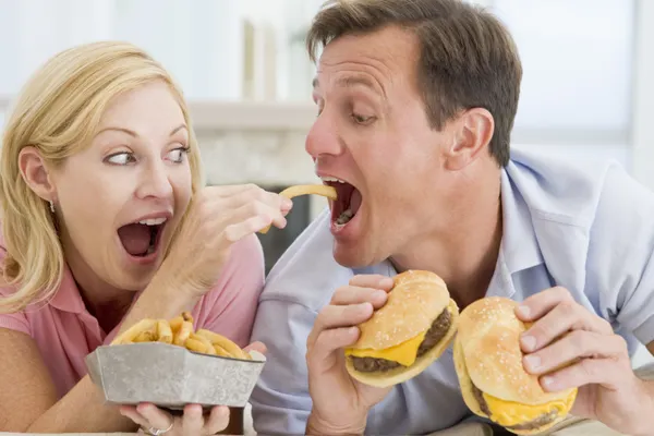 Alimentele anti-foame, care ajută la slăbit. Nutriționist: „Ca să ne păcălim instinctele trebuie să fim isteți!”